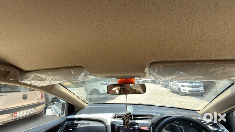 Honda City V 2015 1.5 Diesel Turbo I-dtech Metallic Brown Colour