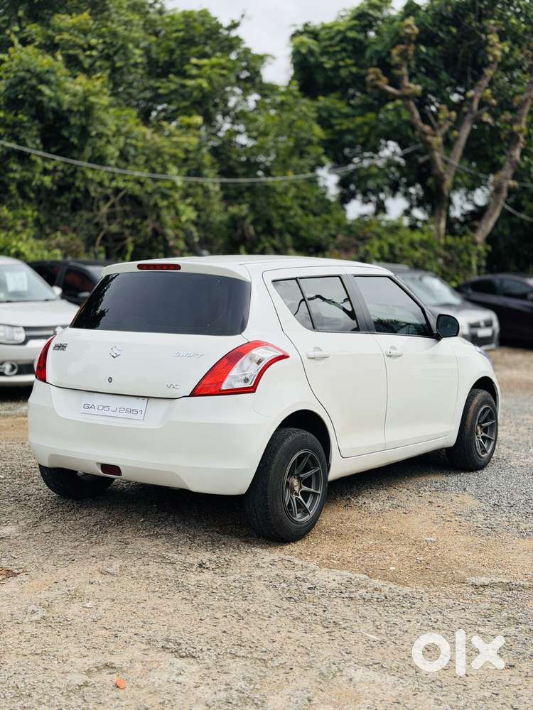 Maruti Suzuki Swift 1.2 Abs, 2017, Petrol