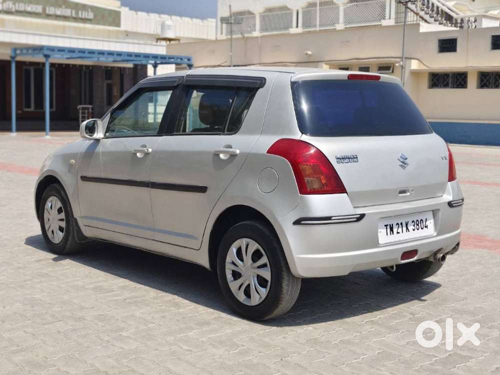 Maruti Suzuki Swift Lxi Option, 2006, Petrol