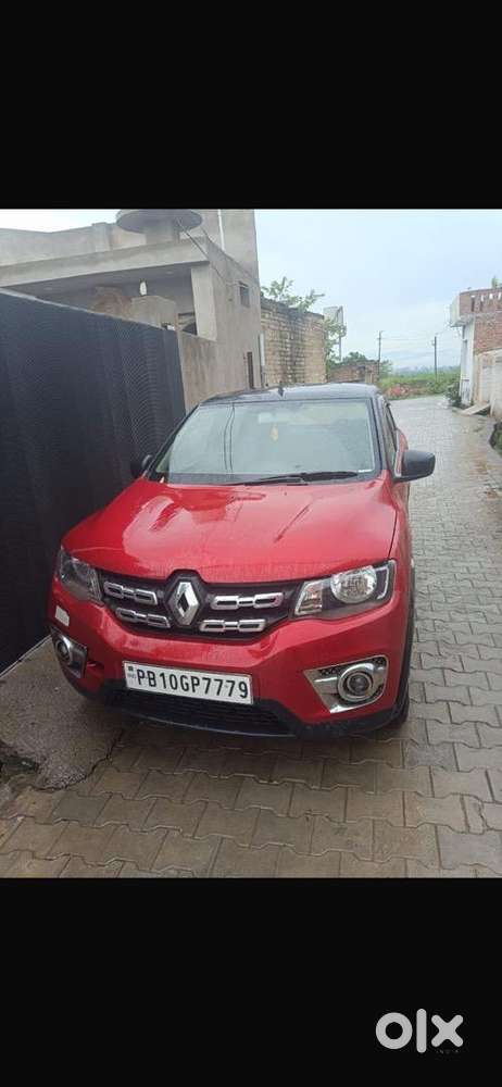 Renault Petrol Car 2017