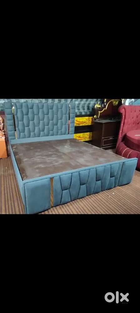 KING SIZE BED AVAILABLE IN PRINCE FURNITURE