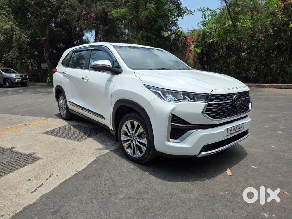 Toyota Innova Hycross 2.0 Zx (o) Hybrid 7 Str, 2023, Petrol