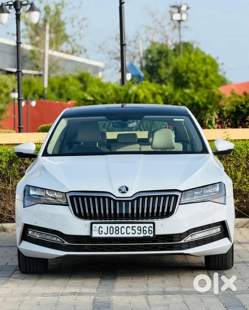 Skoda Superb 2.0 L&k Tsi At, 2020, Petrol