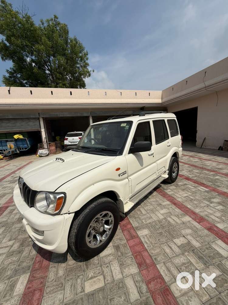 Mahindra Scorpio 2009 Diesel Manual