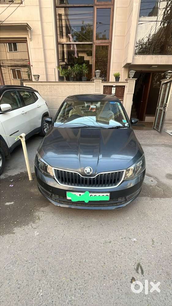 Skoda Rapid 2021 Petrol 47000 Km Driven