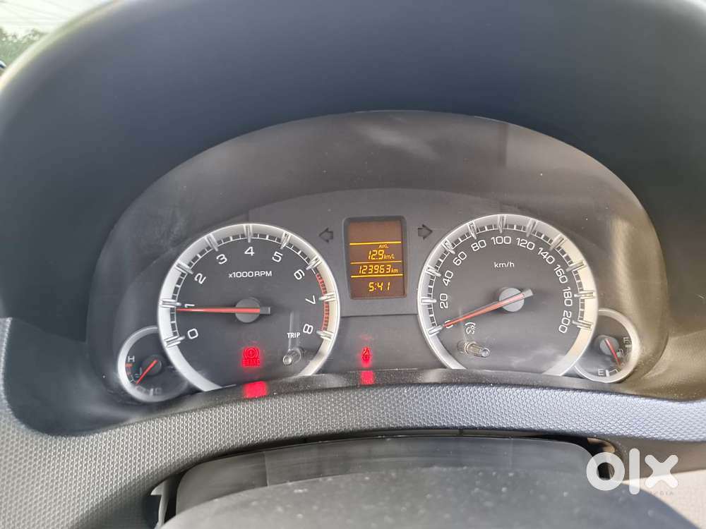 Maruti Suzuki Dzire 1.2 Vxi, 2012, Petrol