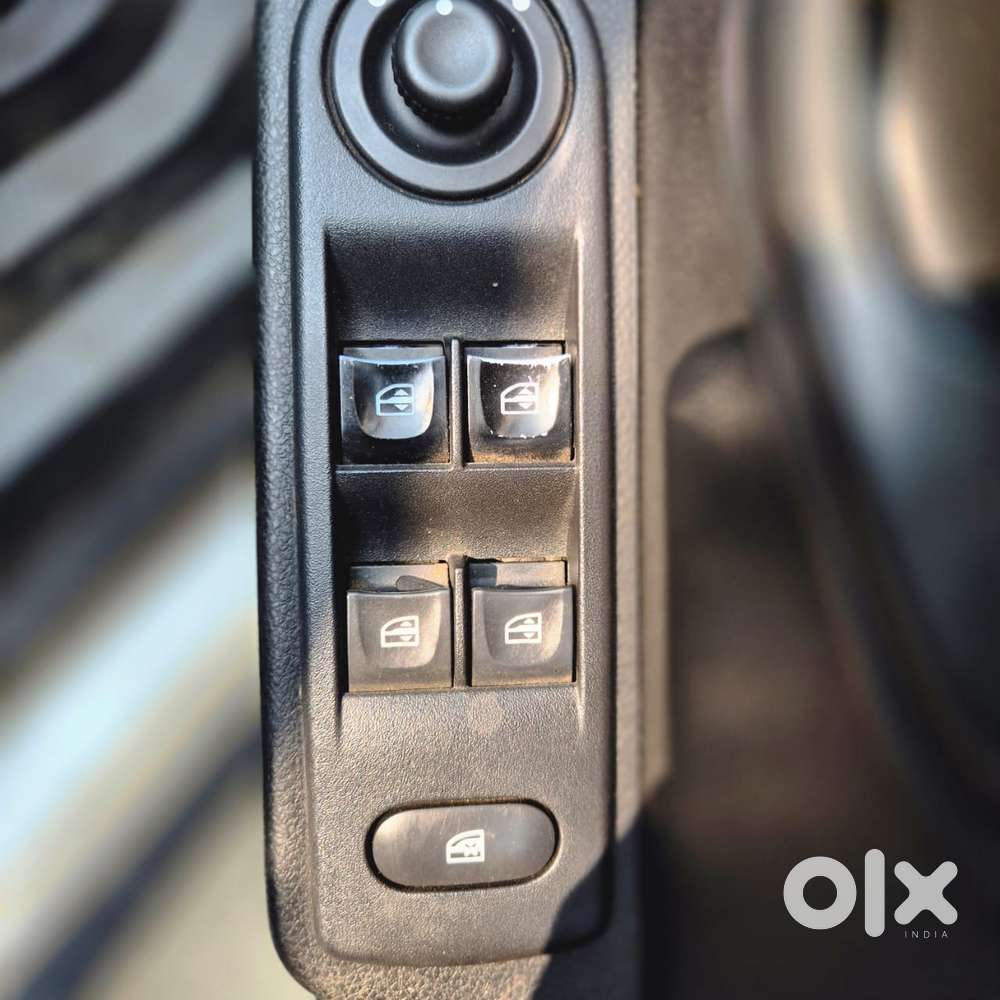 Renault Duster 2020-2022 1.5 Rxs Petrol, 2021, Petrol