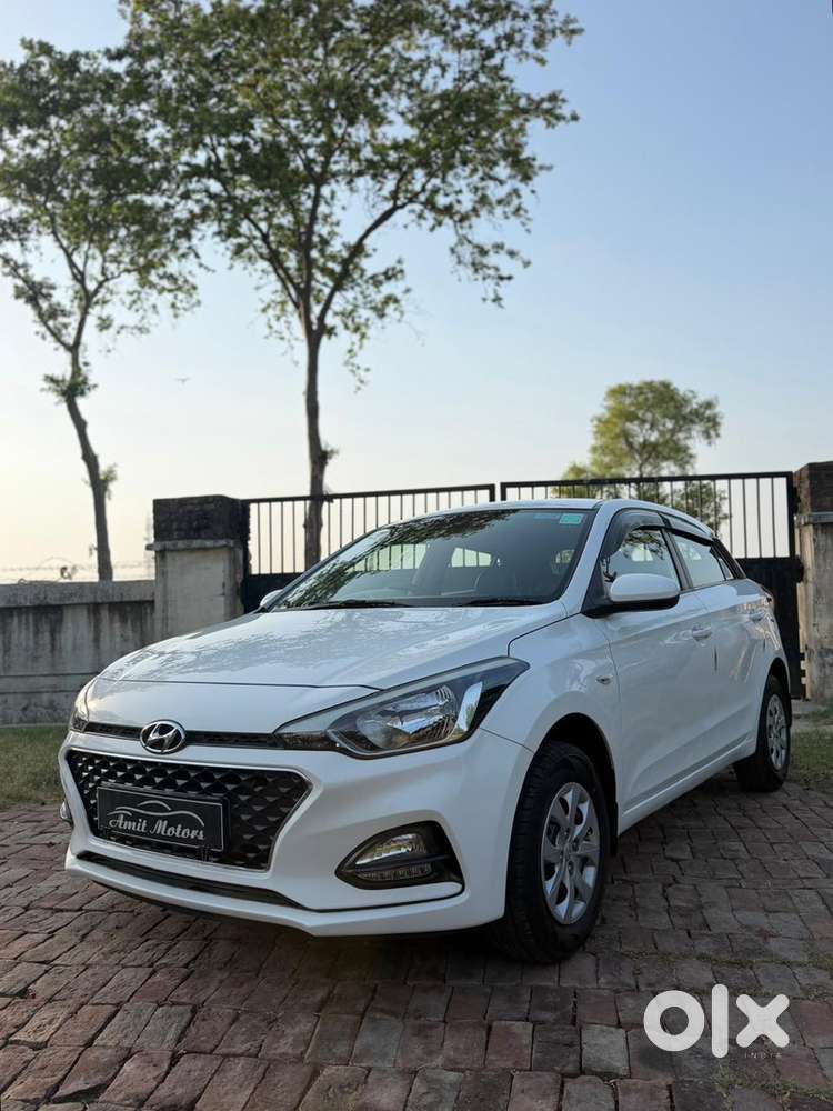 2019 I20 Magna + Vtvt Up11( Saharanpur) Registerd 1st Owner 25,000 Km