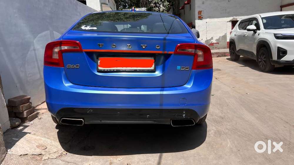Volvo S60 Polestar D5 : Bmw And Mercedes - Eat Dust! Daddy Is Here!