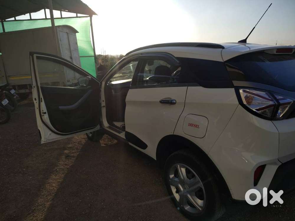 Tata Nexon Diesel 2021amt Diesel Mh28