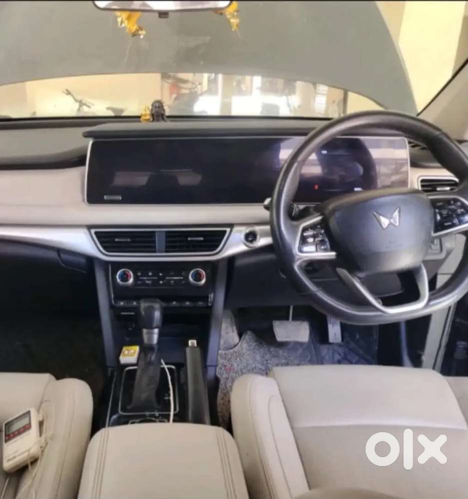 Mahindra Xuv700 Diesel At 2022