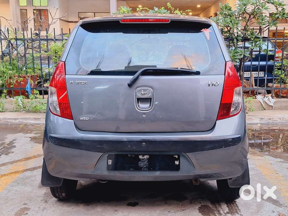 Hyundai I10 Sportz At, 2010, Petrol
