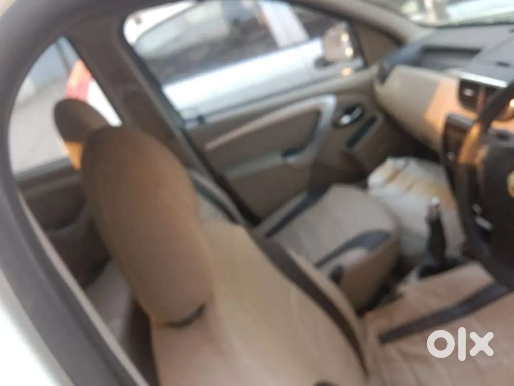 Nissan Terrano 2014