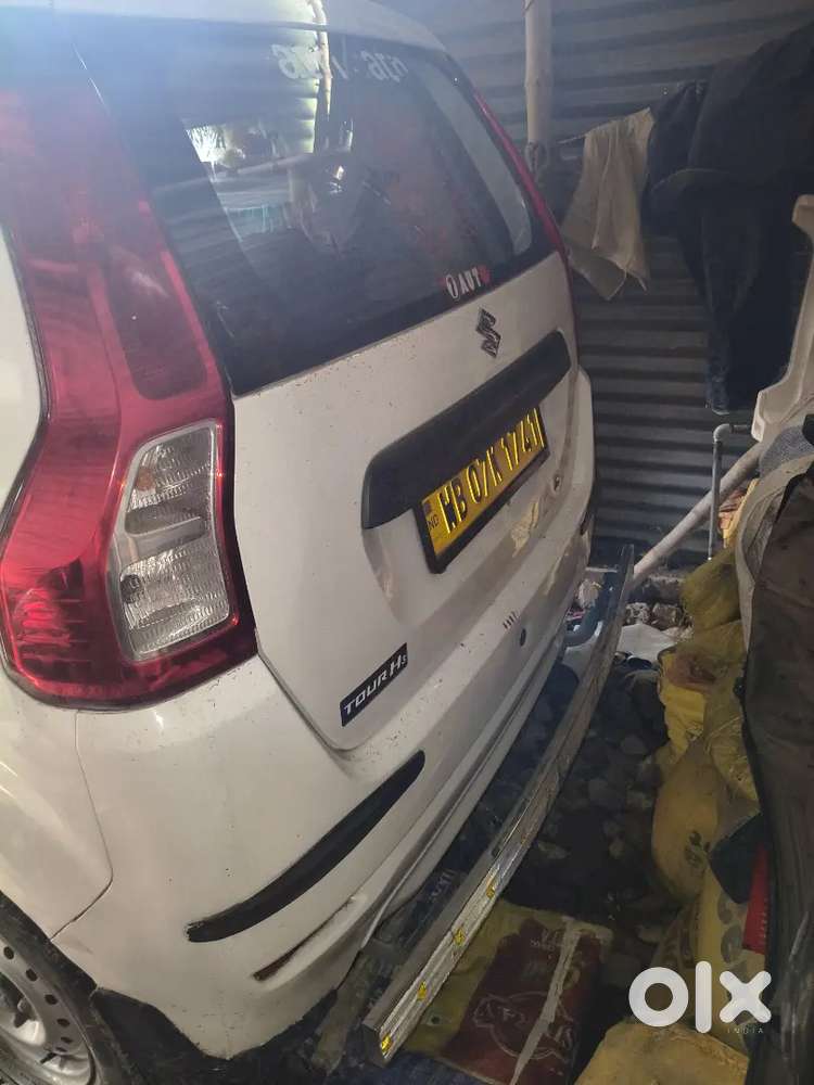 1 Saal Gari Chala H Gaari Government Office Me Chalta Tha