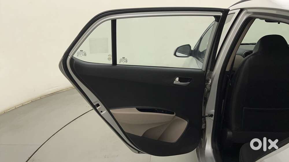 Hyundai Grand I10 1.2 Kappa Asta At Vtvt, 2014, Petrol