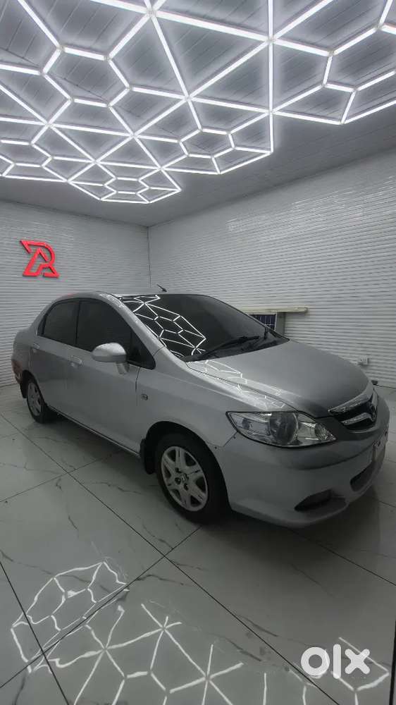 Dolphin Facelift Model