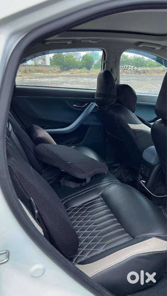 Tata Curvv Creative Plus S 1.2 Revotron Petrol 7dca, 2025, Petrol