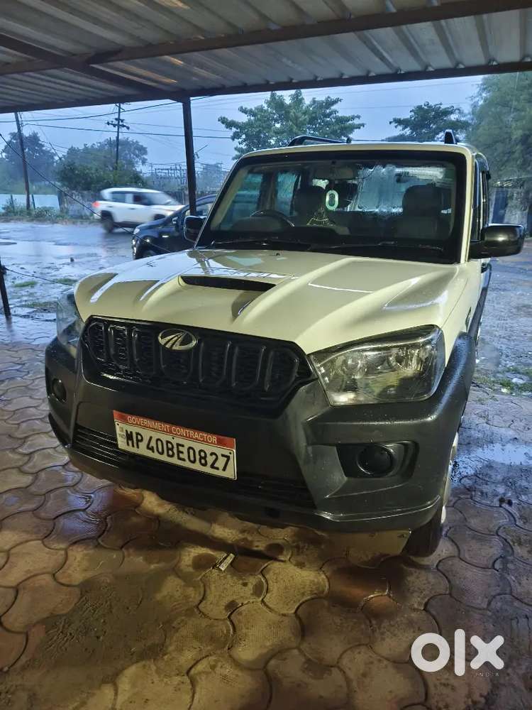 Mahindra Scorpio 2018 Diesel Well Maintained