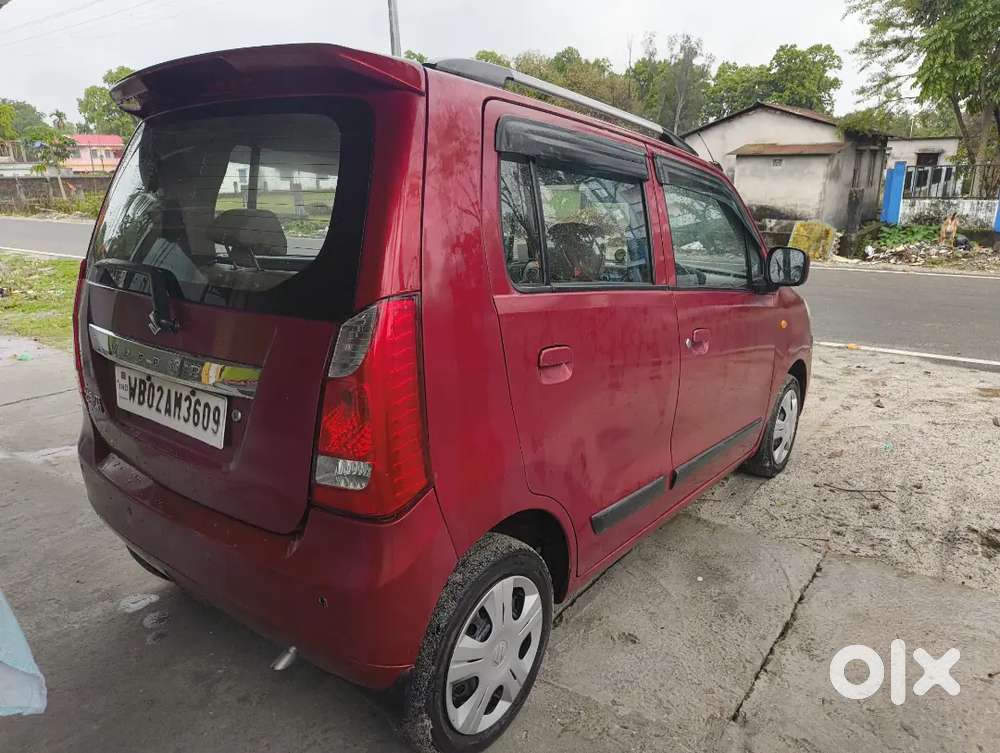 Manuti Suzuki Wagonr Vxi Amt 2018 Tax Paid Upto 2028 For Sale.