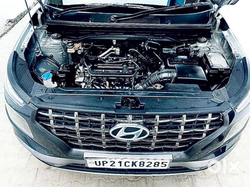 Hyundai Venue Petrol 2021