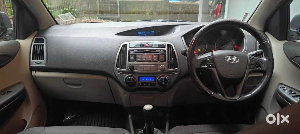 Hyundai I20 Sportz 1.2 Bs-iv, 2014, Petrol