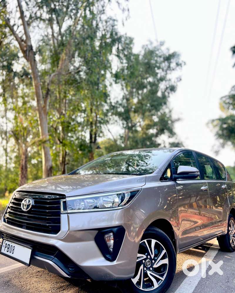 Toyota Innova Crysta [2020-ongoing] 2.4 Gx At 7 Str, 2021, Diesel