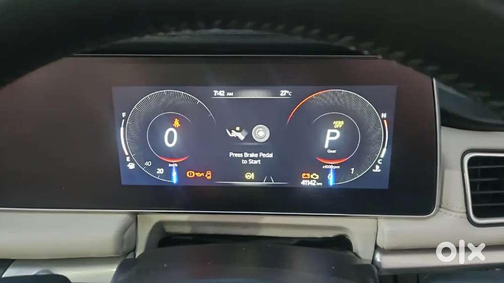 Mahindra Xuv700 2023 Drives
