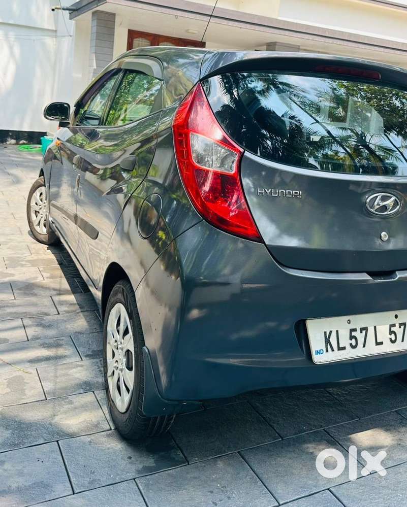 Hyundai Eon 2015 Petrol 86500 Km Driven