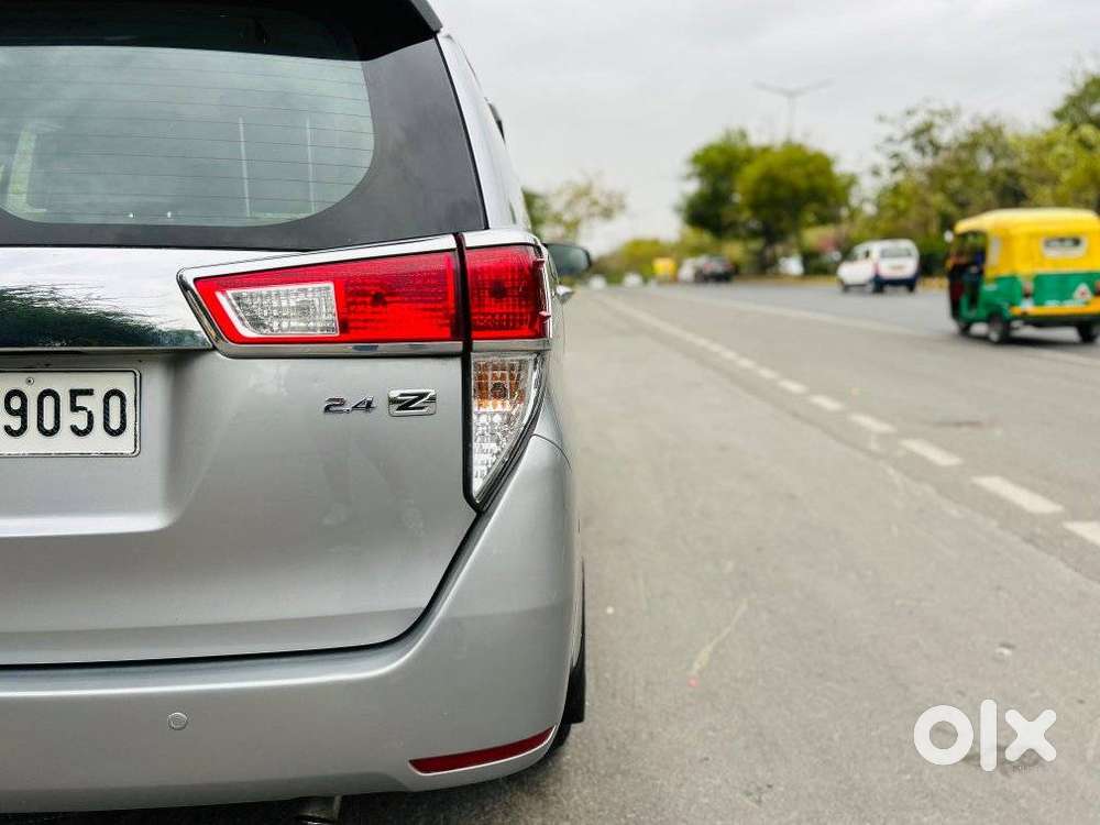 Toyota Innova Crysta 2.4 Zx Mt, 2017, Diesel