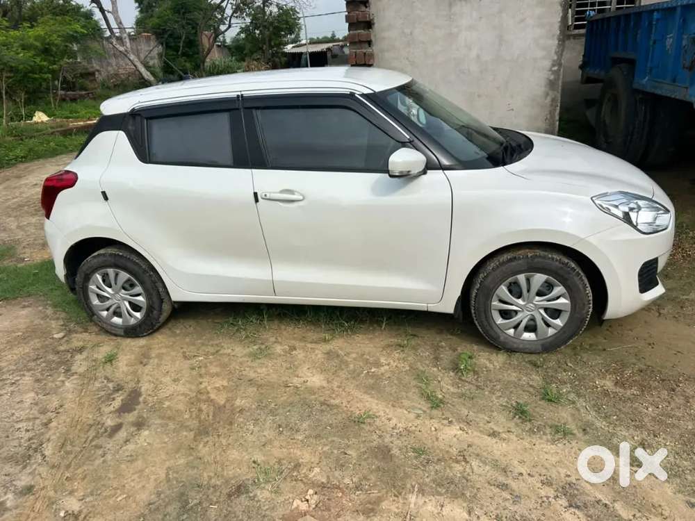 Maruti Suzuki Swift 2023 Petrol