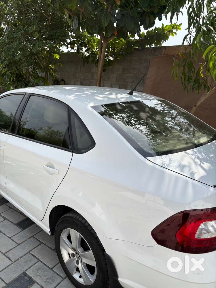 Skoda Rapid Diesel Manual 2019