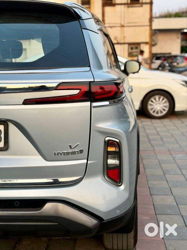 Toyota Urban Cruiser Hyryder 1.5 V Hybrid, 2023, Petrol