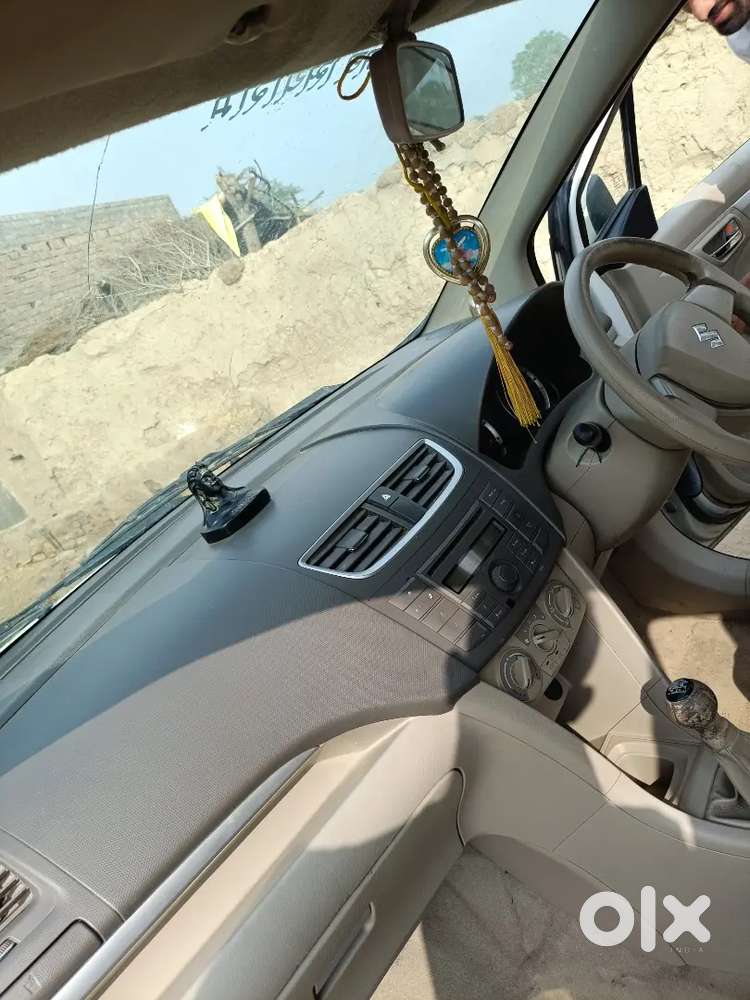 Maruti Suzuki Ertiga 2016