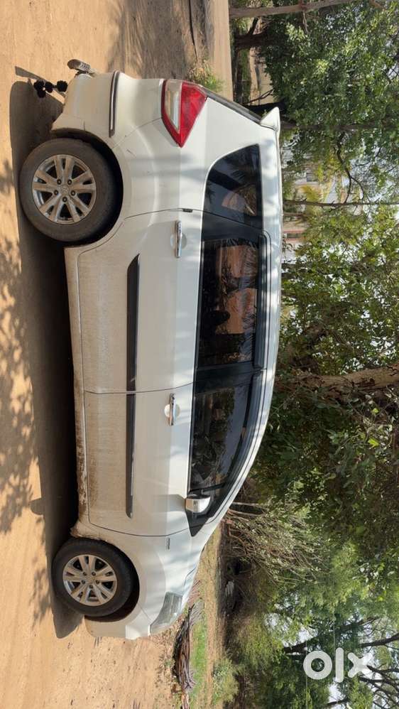 Maruti Suzuki Ertiga 2016