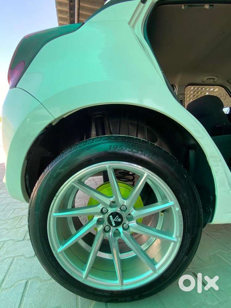 Maruti Suzuki Swift 2021