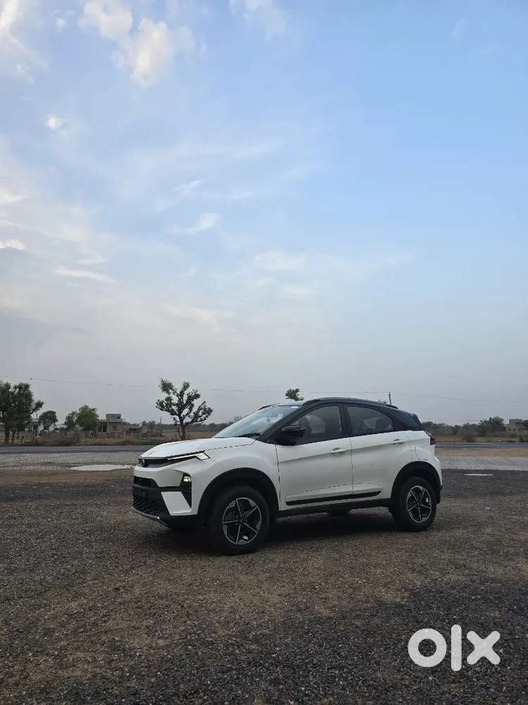 Tata Nexon Fearless Plus 2024