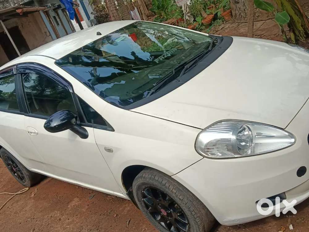 Fiat Punto 2009 Diesel 984646 Km Driven