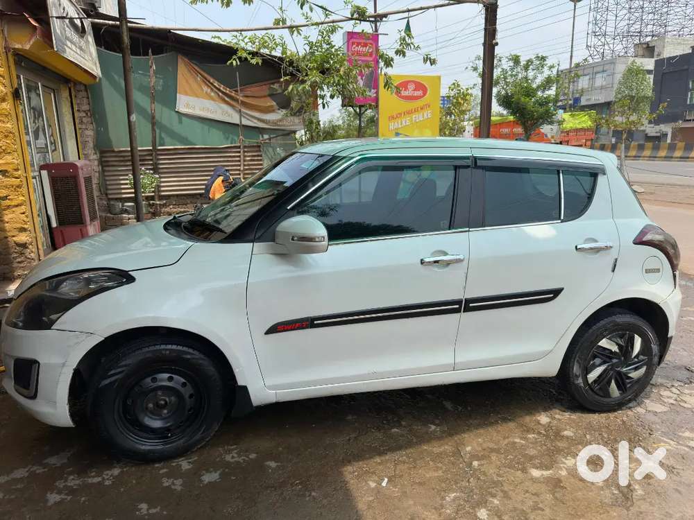 Maruti Suzuki Swift 2016