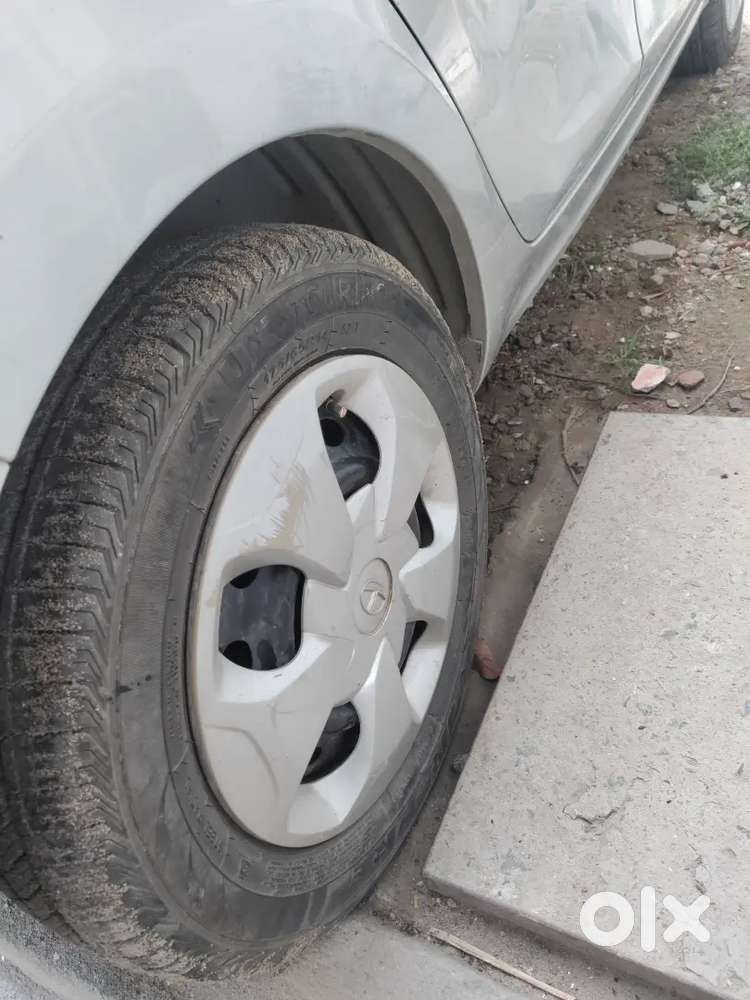 Tata Tiago 2017 Petrol 43100 Km Driven