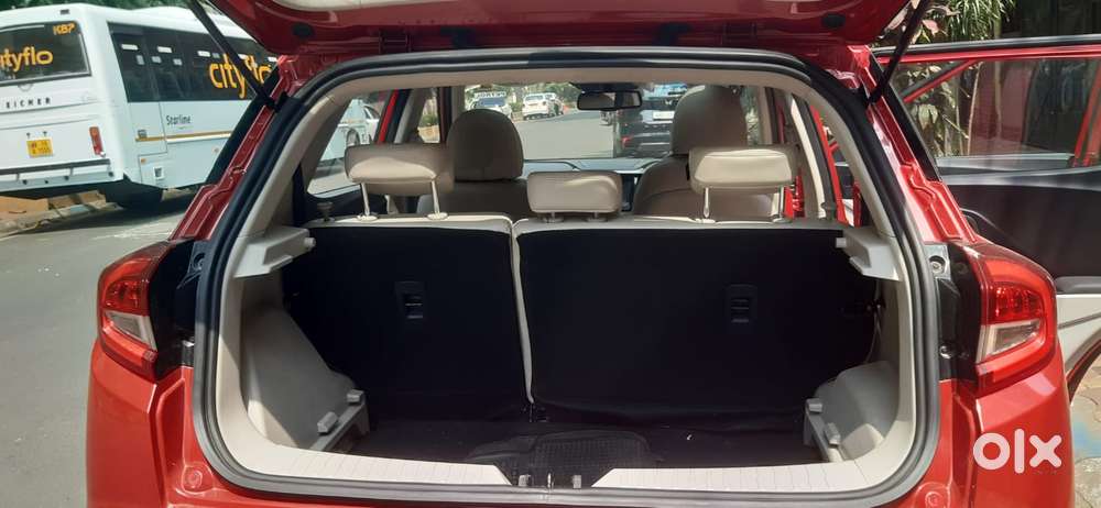 Mahindra Xuv300 W8 Option, 2022, Petrol