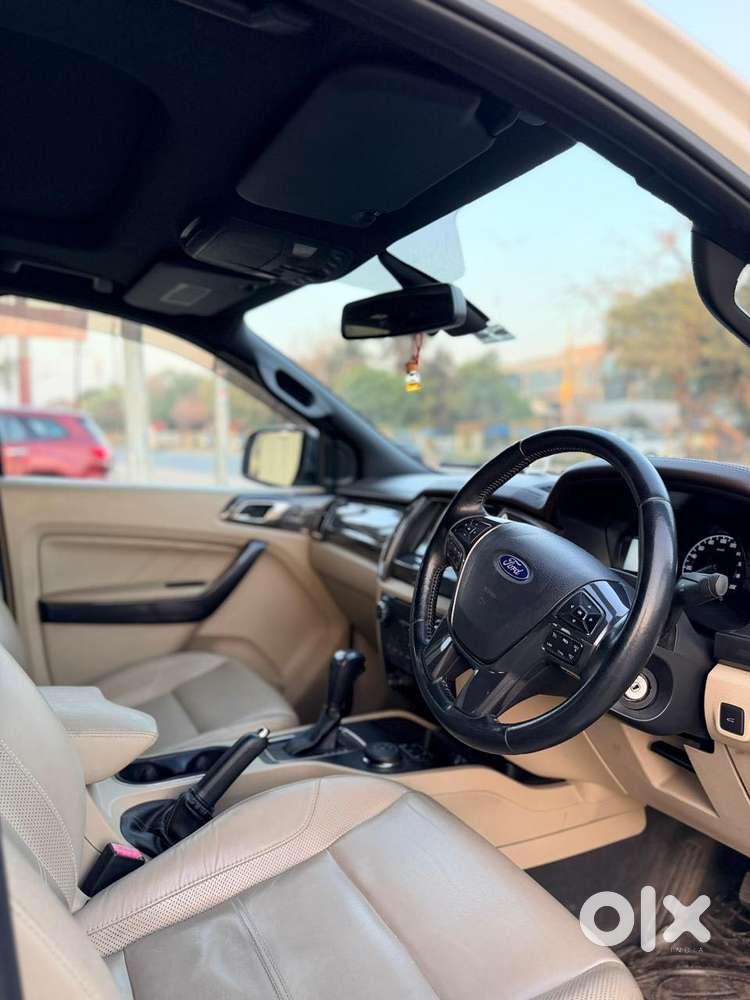 Ford Endeavour 3.2 Titanium At 4x4, 2017, Diesel