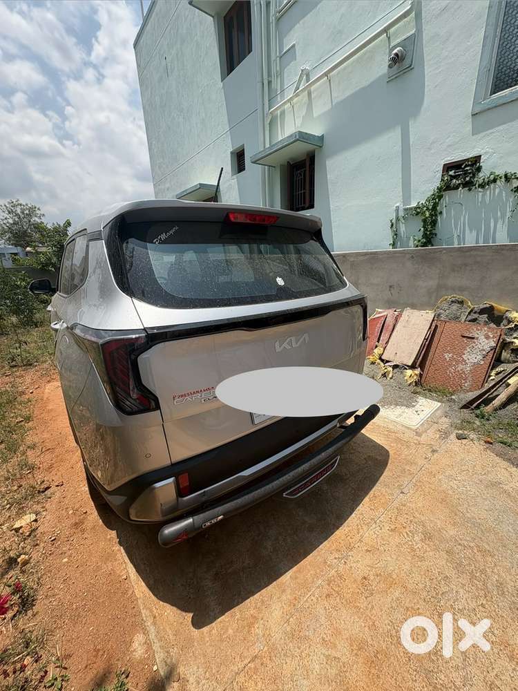 Kia Carens 2025 Petrol