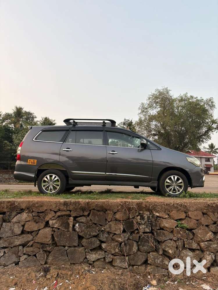 Toyota Innova 2016 Diesel Well Maintained