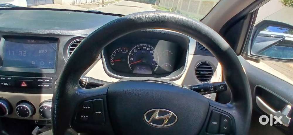 Hyundai Grand I10 Sportz O 1.2, 2017, Petrol