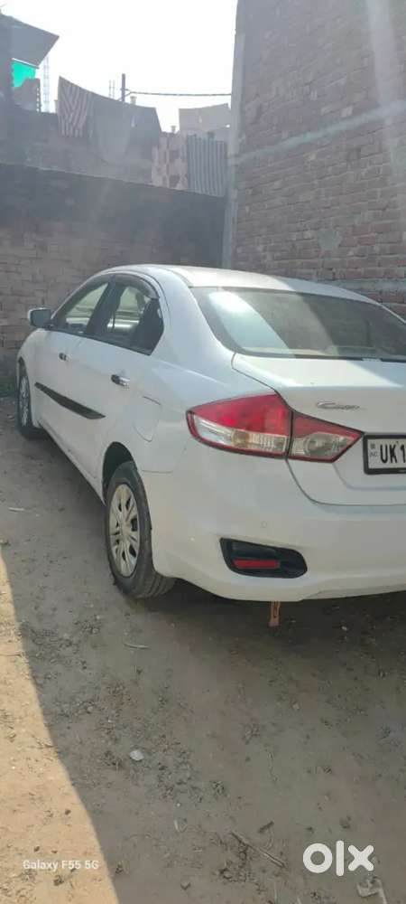 Car Bahut Achhi H New Lani H Esliye Sale Kr Rha Hu