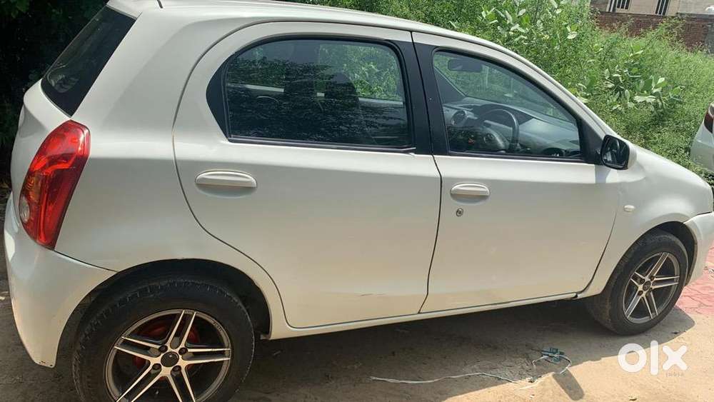 Toyota Etios Liva 2012 Diesel Well Maintained