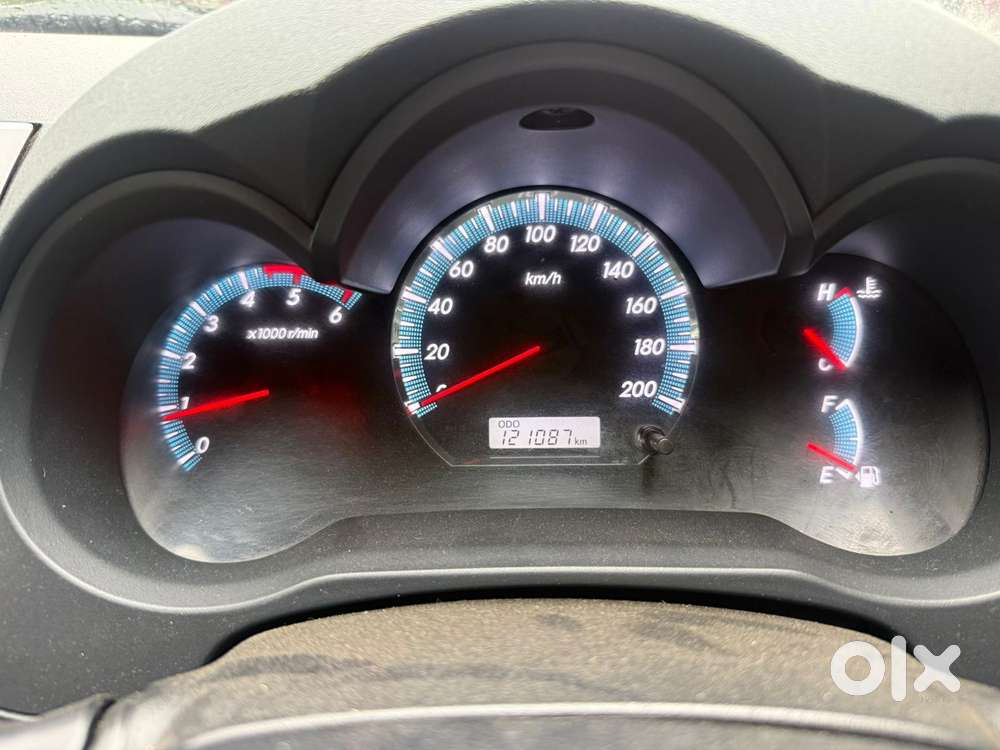 Toyota Fortuner 3.0 4x2 Mt, 2014, Diesel