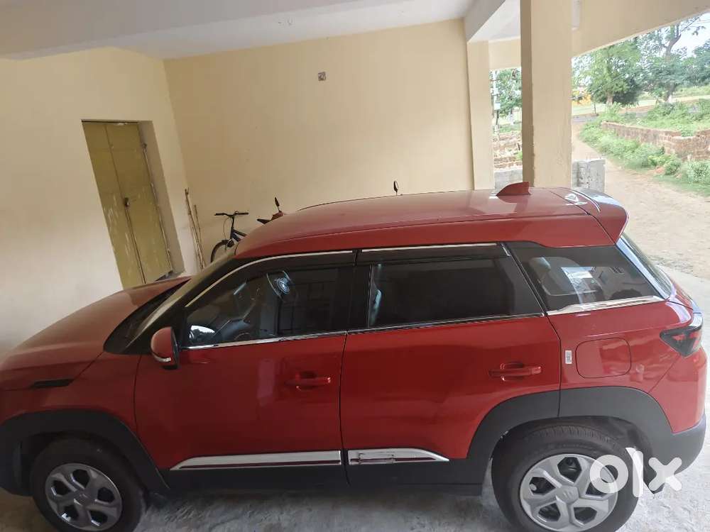 Maruti Brezza Vxi 2024