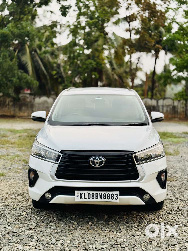 Toyota Innova Crysta 2.4 Gx Limited Edition At 8 Str, 2021, Diesel