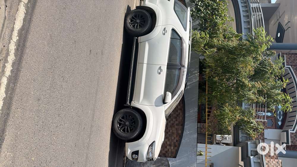 Toyota Fortuner Diesel 2015
